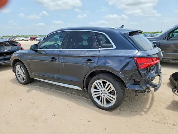 WA1BNAFY0J2193134 2018 AUDI Q5 - Image 2