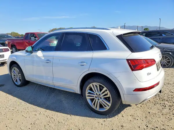 WA1BNAFY0J2195806 2018 AUDI Q5 - Image 2