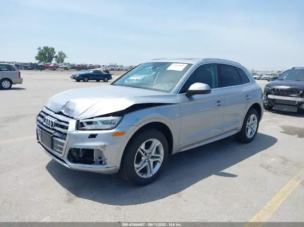 WA1BNAFY0J2198298 2018 AUDI Q5 - Image 2
