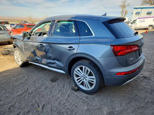 WA1BNAFY0J2201443 2018 AUDI Q5 - Image 2