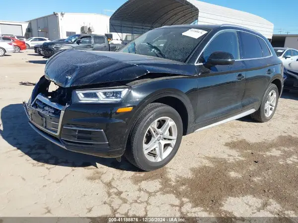 WA1BNAFY0J2235995 2018 AUDI Q5 - Image 2
