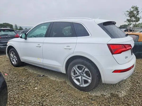 WA1BNAFY0J2236418 2018 AUDI Q5 - Image 2