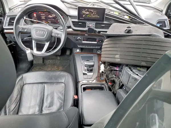 WA1BNAFY0J2237259 2018 AUDI Q5 - Image 8