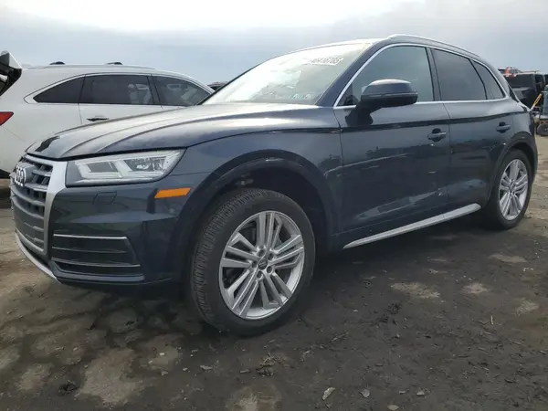 WA1BNAFY0J2242574 2018 AUDI Q5 - Image 1