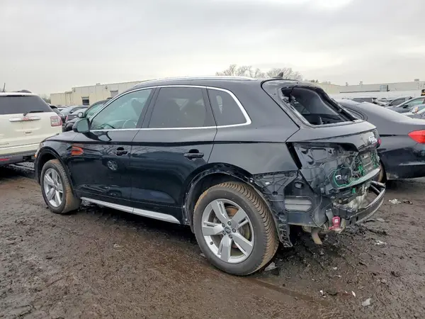 WA1BNAFY0J2244650 2018 AUDI Q5 - Image 2