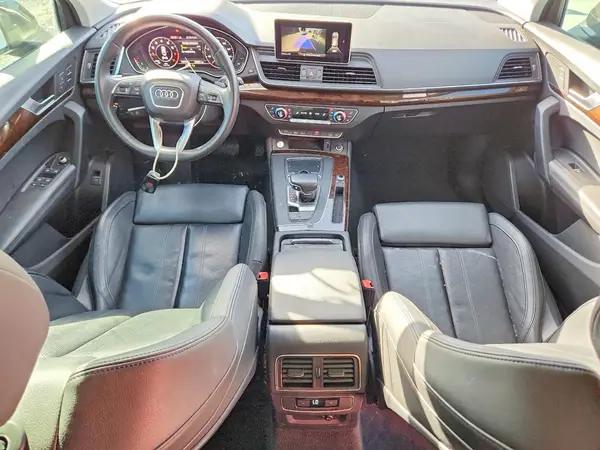 WA1BNAFY0K2022899 2019 AUDI Q5 - Image 8