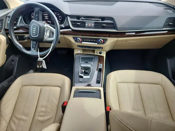 WA1BNAFY0K2023650 2019 AUDI Q5 - Image 8