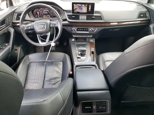 WA1BNAFY0K2024264 2019 AUDI Q5 - Image 8