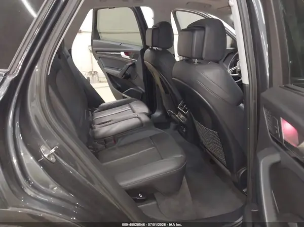 WA1BNAFY0K2025835 2019 AUDI Q5 - Image 8