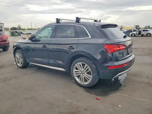 WA1BNAFY0K2027147 2019 AUDI Q5 - Image 2