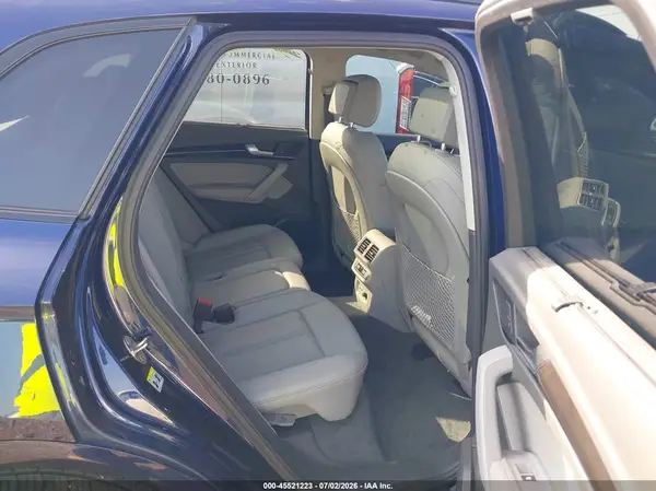 WA1BNAFY0K2037077 2019 AUDI Q5 - Image 8