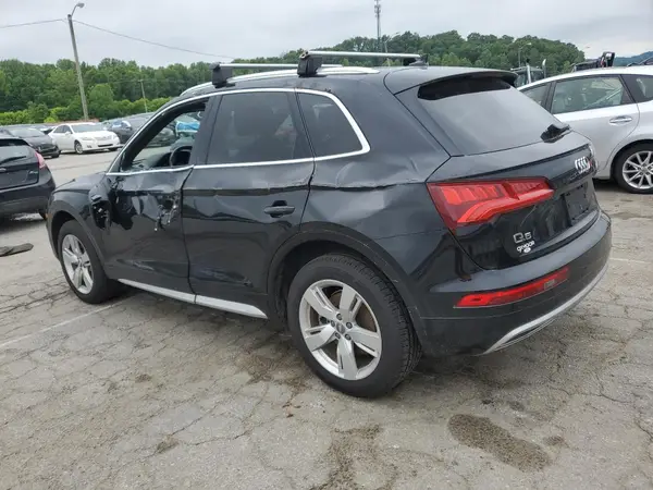 WA1BNAFY0K2055370 2019 AUDI Q5 - Image 2