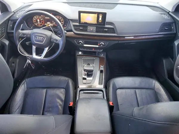 WA1BNAFY0K2056132 2019 AUDI Q5 - Image 8
