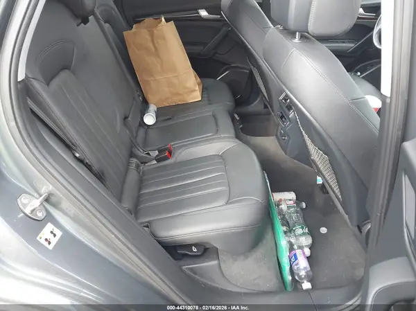 WA1BNAFY0K2059578 2019 AUDI Q5 - Image 8