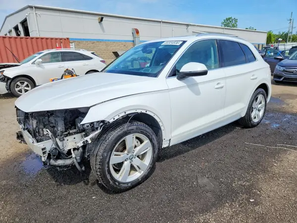 WA1BNAFY0K2067048 2019 AUDI Q5 - Image 1
