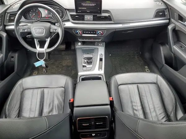 WA1BNAFY0K2068197 2019 AUDI Q5 - Image 8