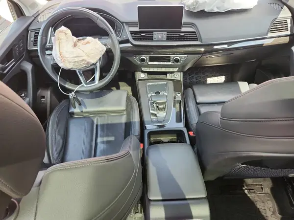 WA1BNAFY0K2090894 2019 AUDI Q5 - Image 8