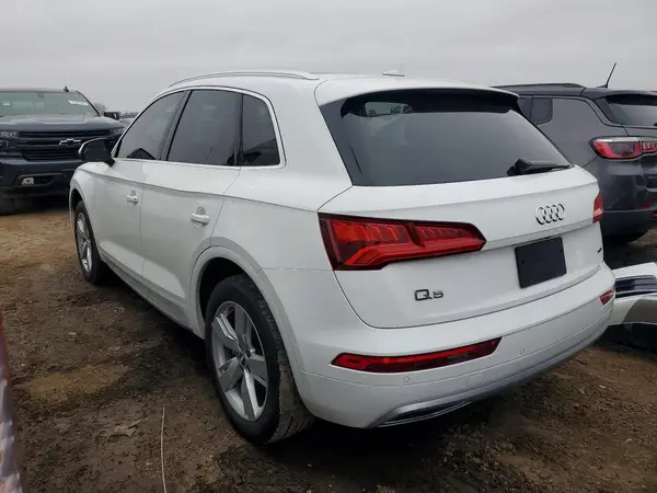 WA1BNAFY0K2099983 2019 AUDI Q5 - Image 2