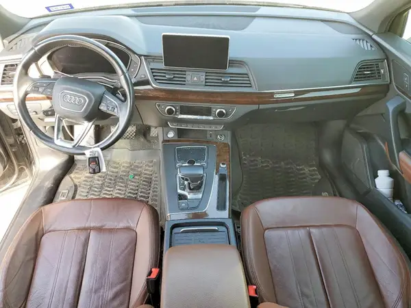 WA1BNAFY0K2111971 2019 AUDI Q5 - Image 8