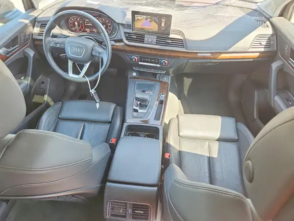 WA1BNAFY0K2118449 2019 AUDI Q5 - Image 8