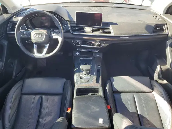 WA1BNAFY0K2126518 2019 AUDI Q5 - Image 8