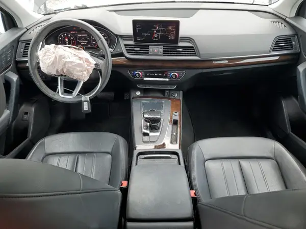 WA1BNAFY0K2129810 2019 AUDI Q5 - Image 8