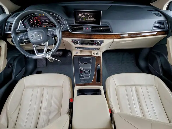WA1BNAFY0K2138670 2019 AUDI Q5 - Image 8