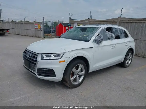 WA1BNAFY0K2141648 2019 AUDI Q5 - Image 2