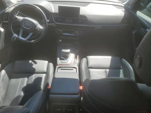WA1BNAFY0K2142394 2019 AUDI Q5 - Image 8