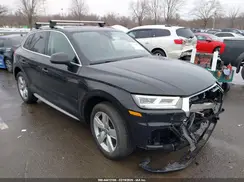 WA1BNAFY0K2144582 2019 AUDI Q5