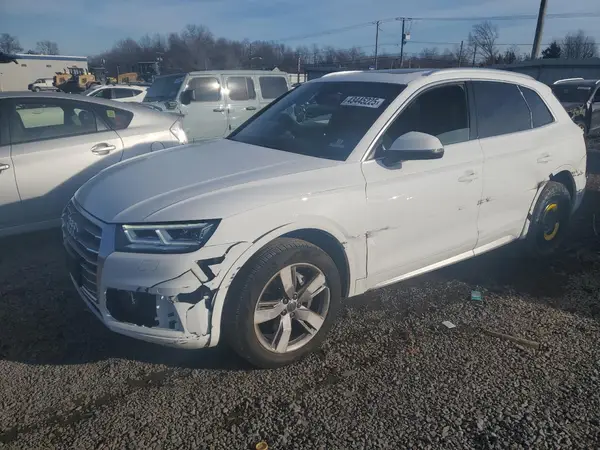 WA1BNAFY0K2144730 2019 AUDI Q5 - Image 1