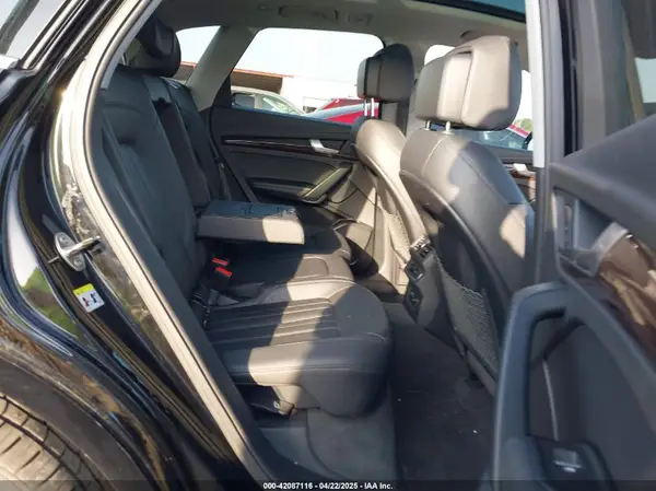 WA1BNAFY0L2004064 2020 AUDI Q5 - Image 8