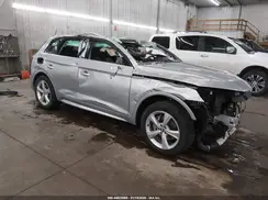 WA1BNAFY0L2010396 2020 AUDI Q5