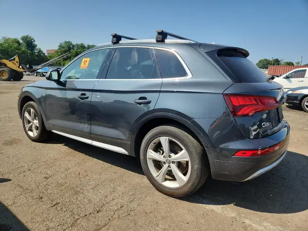 WA1BNAFY0L2011614 2020 AUDI Q5 - Image 2