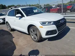 WA1BNAFY0L2019390 2020 AUDI Q5