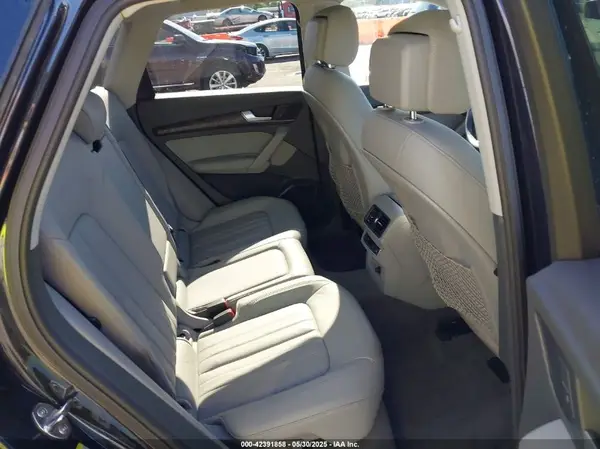 WA1BNAFY0L2020863 2020 AUDI Q5 - Image 8