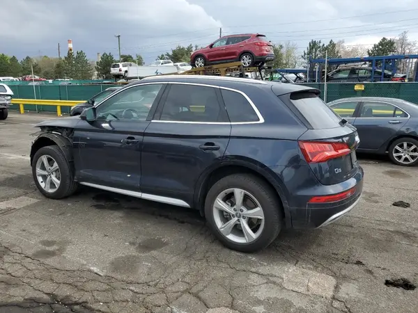 WA1BNAFY0L2044306 2020 AUDI Q5 - Image 2