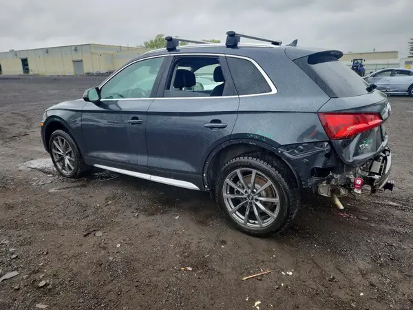 WA1BNAFY0L2061767 2020 AUDI Q5 - Image 2