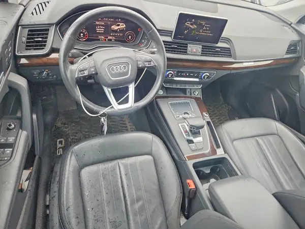 WA1BNAFY0L2061767 2020 AUDI Q5 - Image 8