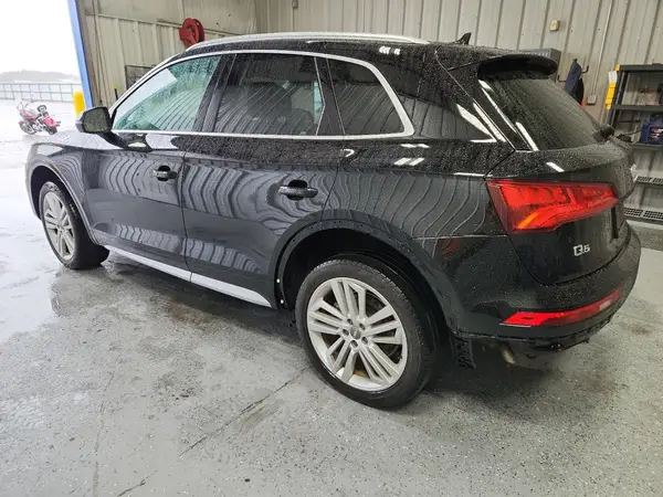 WA1BNAFY0L2070968 2020 AUDI Q5 - Image 2