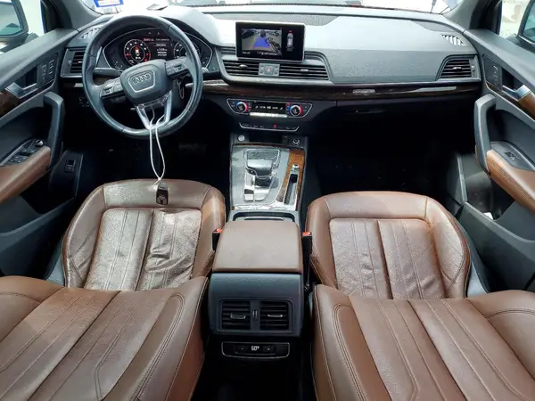 WA1BNAFY0L2073689 2020 AUDI Q5 - Image 8