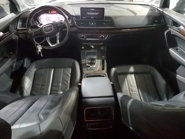 WA1BNAFY1J2001686 2018 AUDI Q5 - Image 8