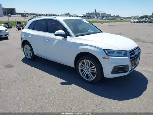 WA1BNAFY1J2006435 2018 AUDI Q5 - Image 1
