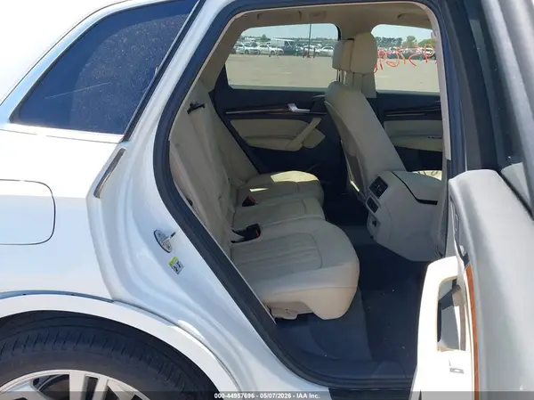 WA1BNAFY1J2006435 2018 AUDI Q5 - Image 8