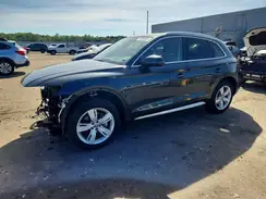 WA1BNAFY1J2008881 2018 AUDI Q5