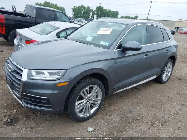 WA1BNAFY1J2018679 2018 AUDI Q5 - Image 2