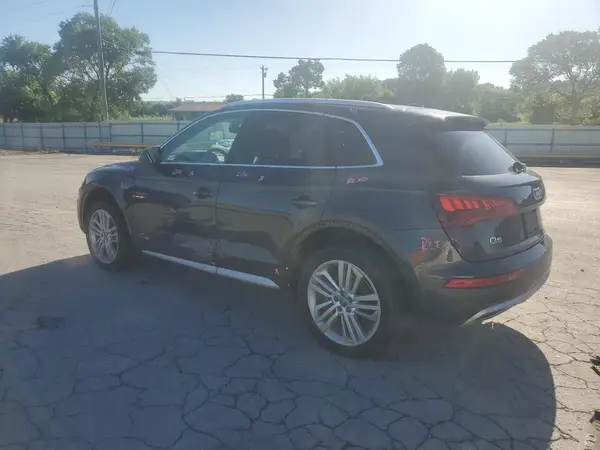 WA1BNAFY1J2019346 2018 AUDI Q5 - Image 2