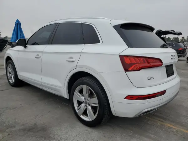 WA1BNAFY1J2042254 2018 AUDI Q5 - Image 2