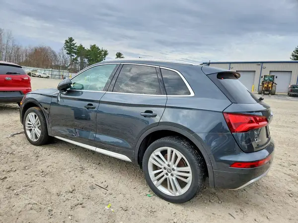 WA1BNAFY1J2052153 2018 AUDI Q5 - Image 2