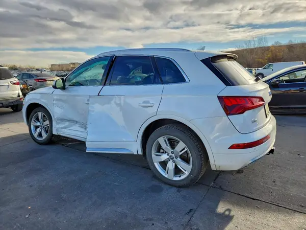 WA1BNAFY1J2059619 2018 AUDI Q5 - Image 2